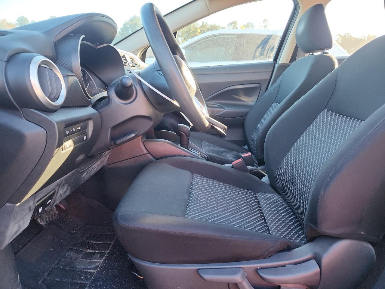 2021 NISSAN VERSA