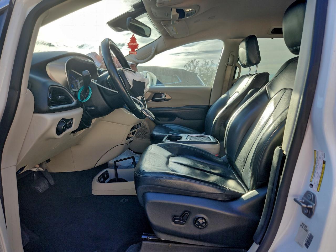 2021 CHRYSLER Pacifica