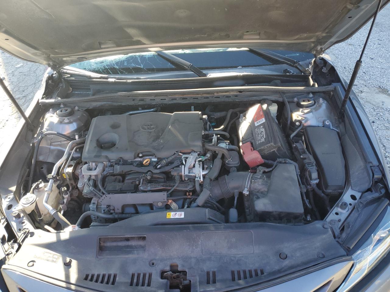 2018 TOYOTA CAMRY
