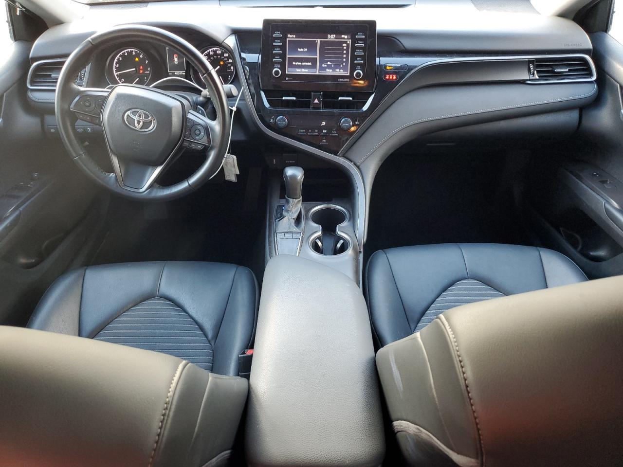2024 TOYOTA CAMRY