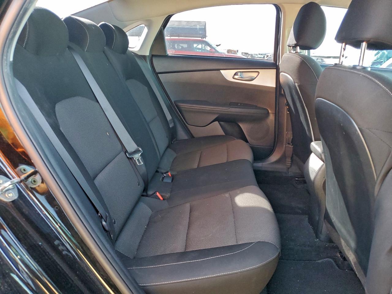 2023 KIA FORTE