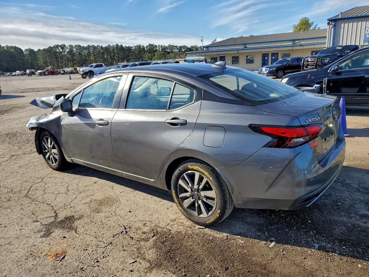 2024 NISSAN VERSA
