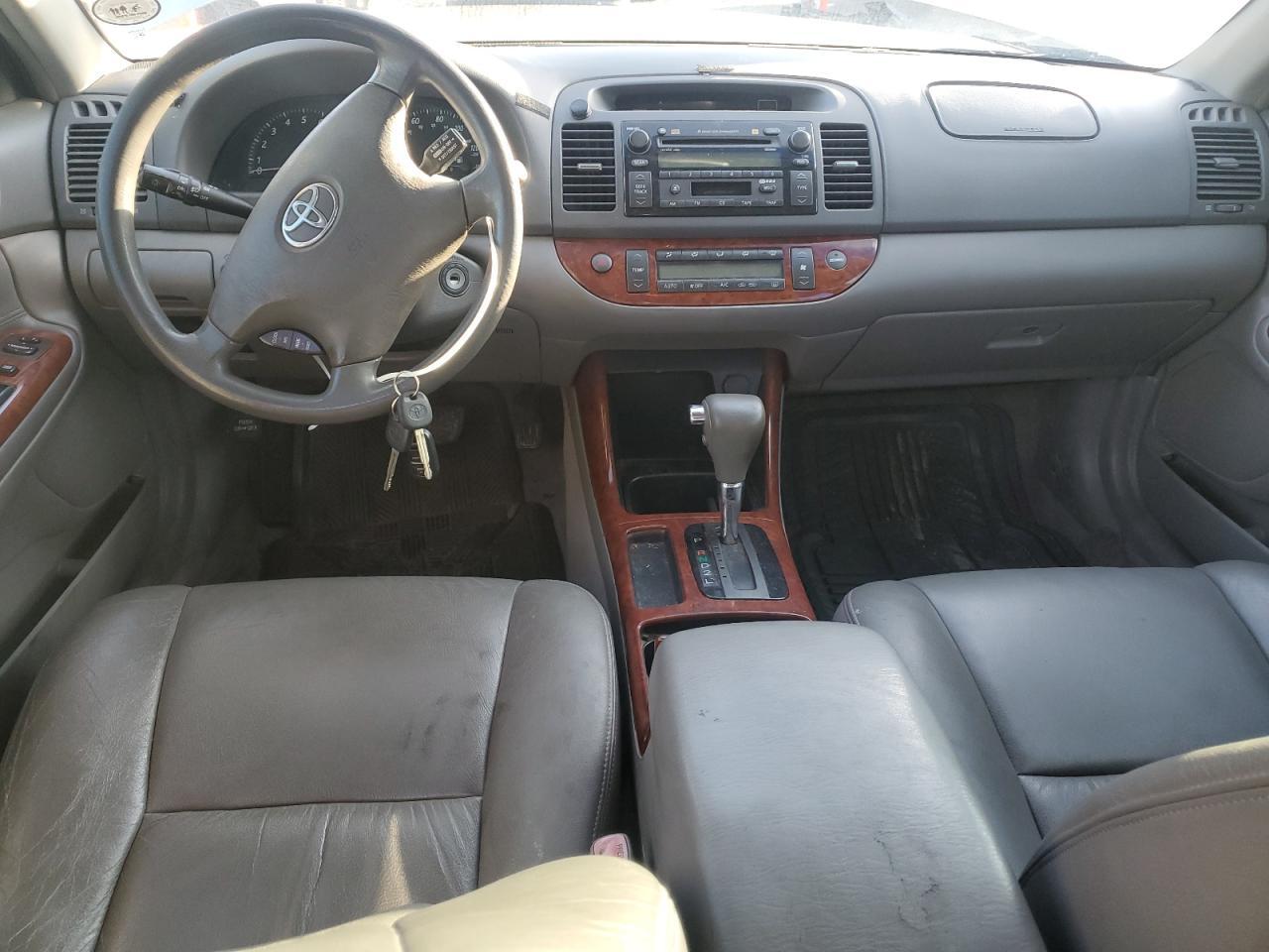 2004 TOYOTA CAMRY