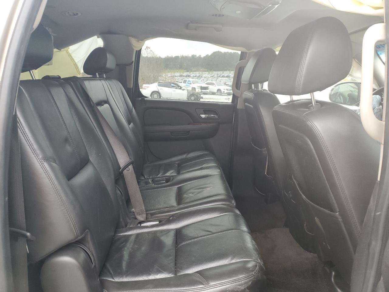 2008 CHEVROLET Suburban