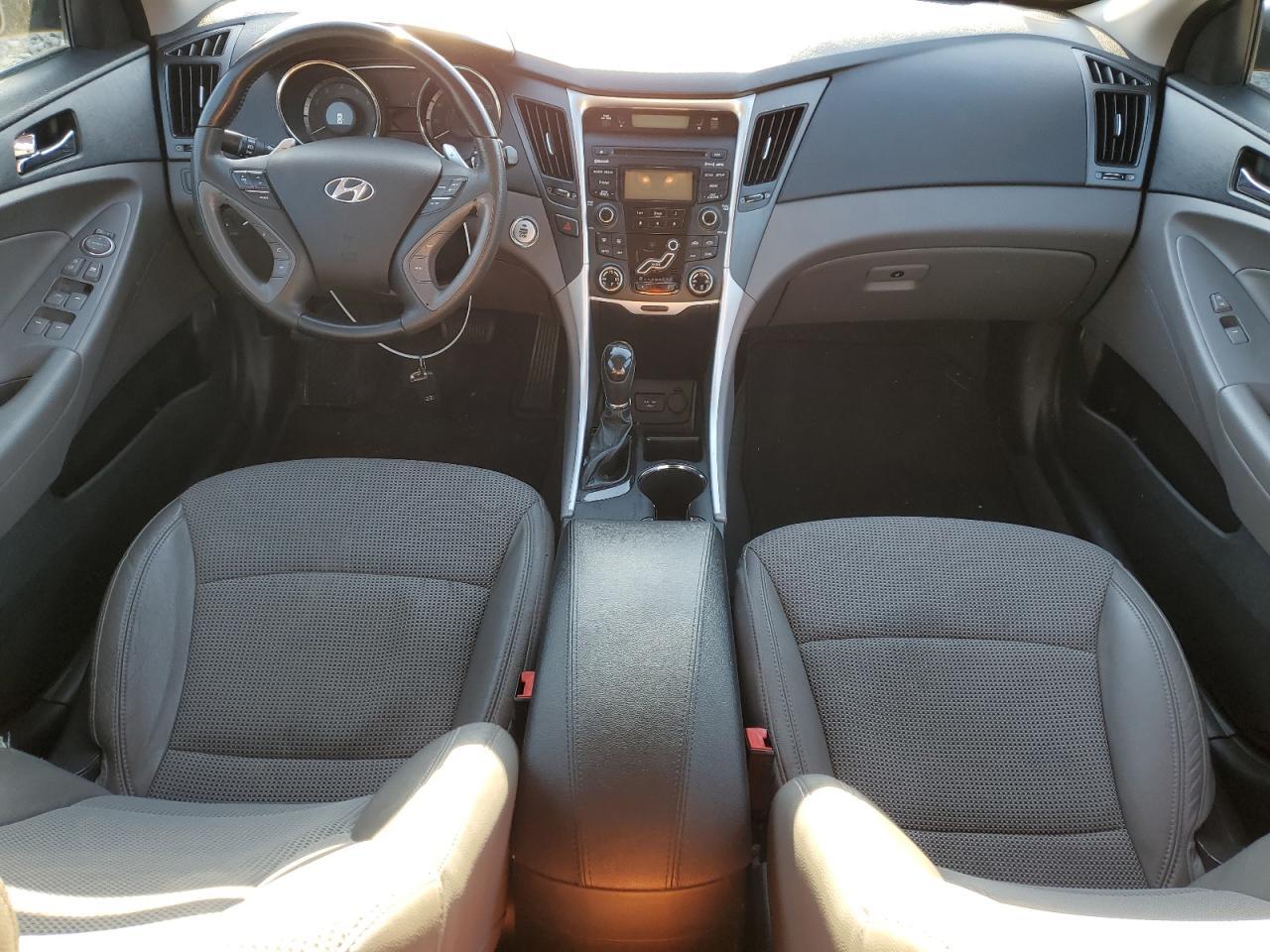 2013 HYUNDAI SONATA