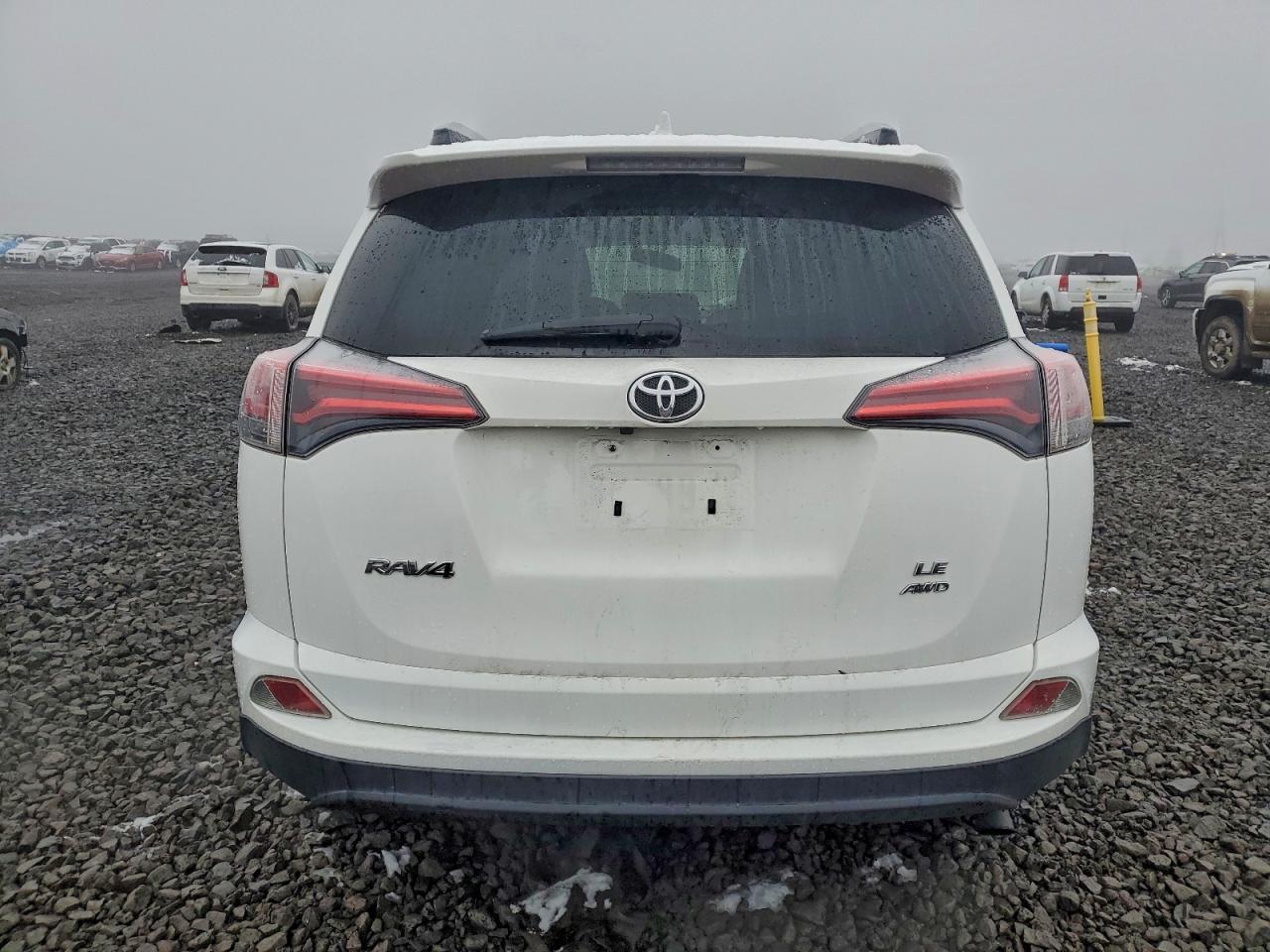 2016 TOYOTA RAV4