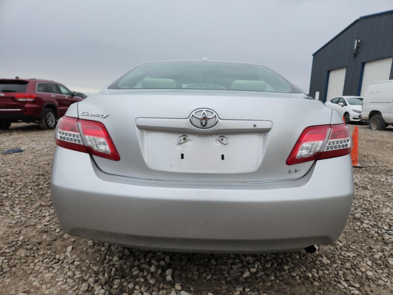 2011 TOYOTA CAMRY