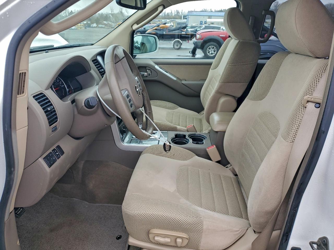2010 NISSAN PATHFINDER