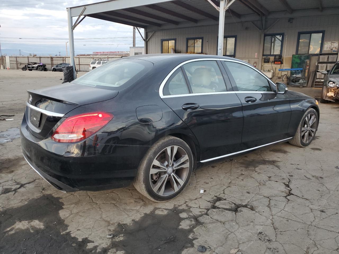 2015 MERCEDES-BENZ C-CLASS