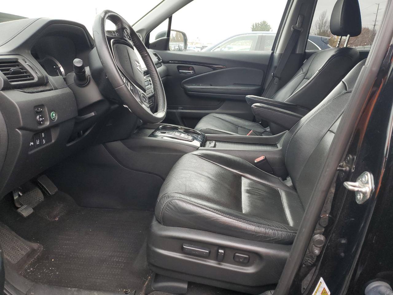 2017 HONDA PILOT