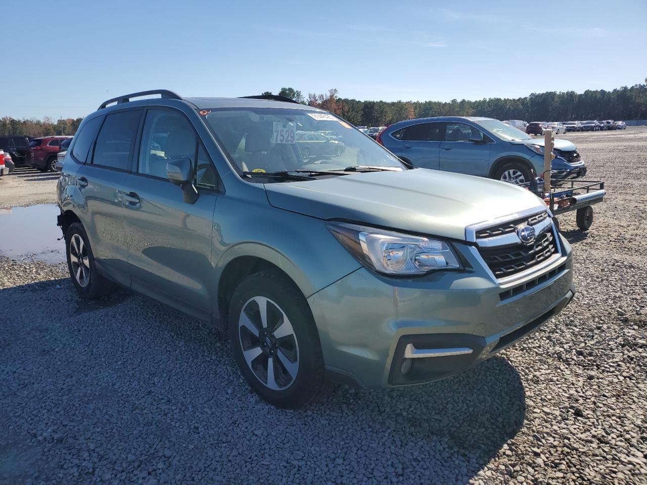 2018 SUBARU FORESTER