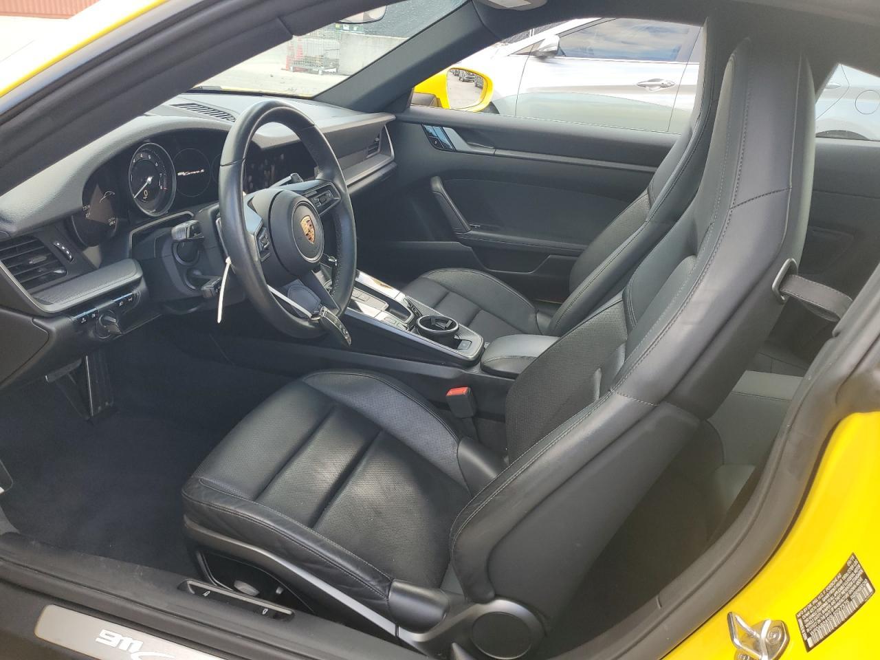2020 PORSCHE 911