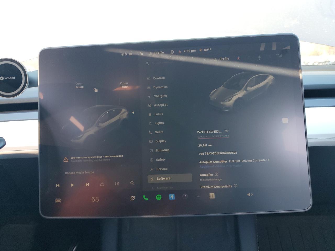 2024 TESLA MODEL Y