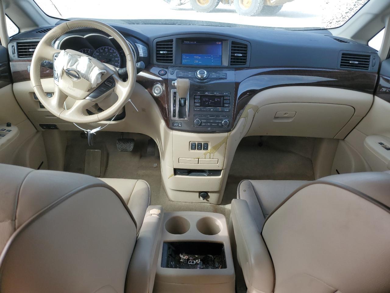 2011 NISSAN Quest