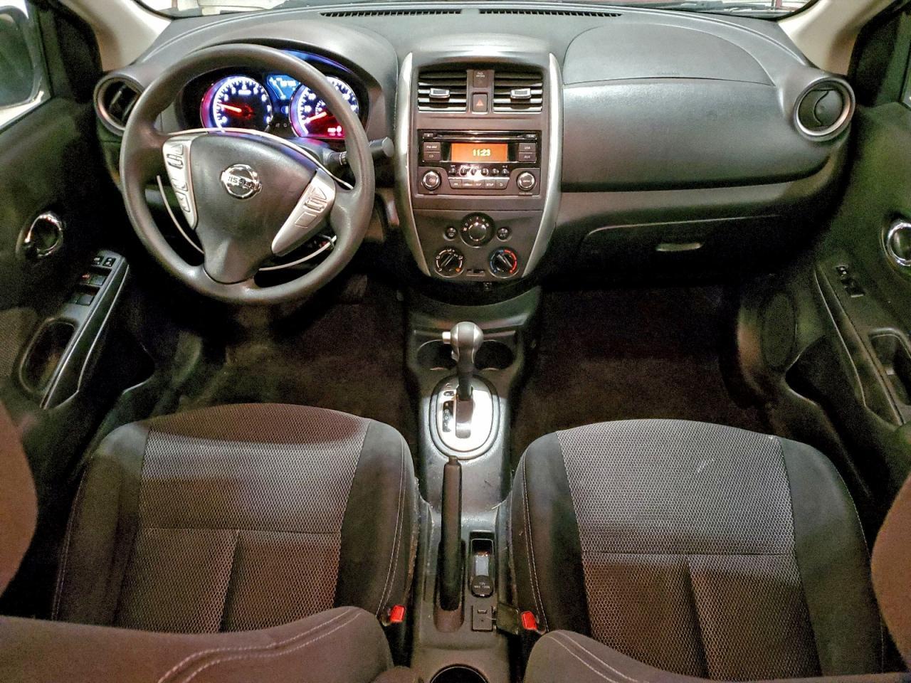 2016 NISSAN VERSA