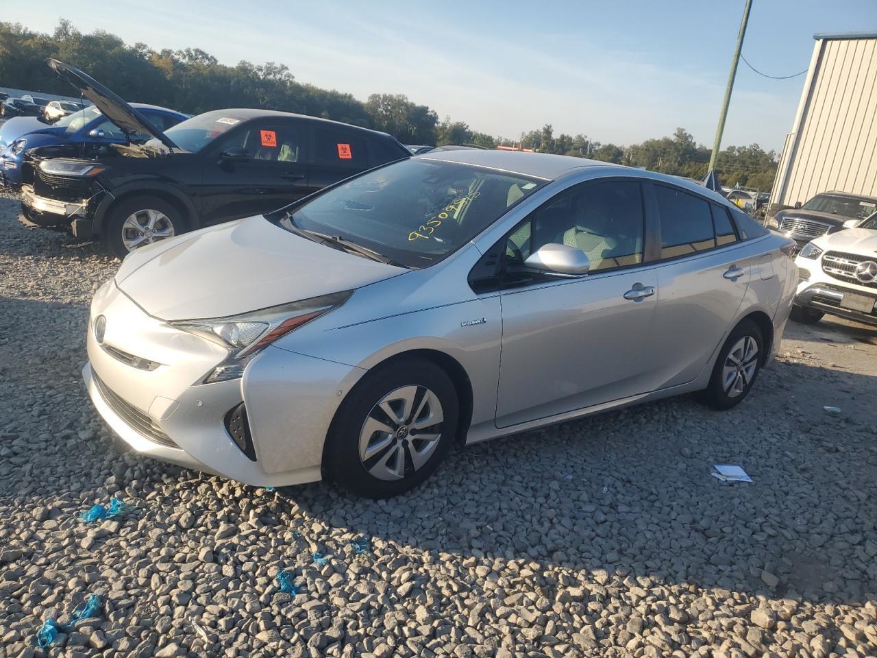 2018 TOYOTA PRIUS