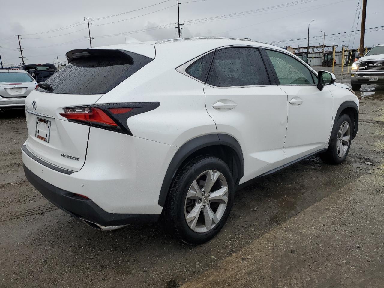 2017 LEXUS NX 200T