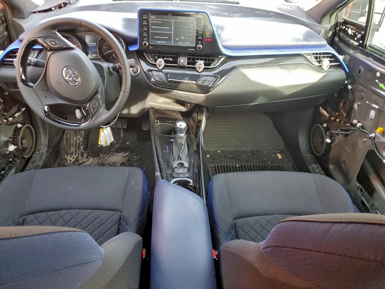2022 TOYOTA C-HR