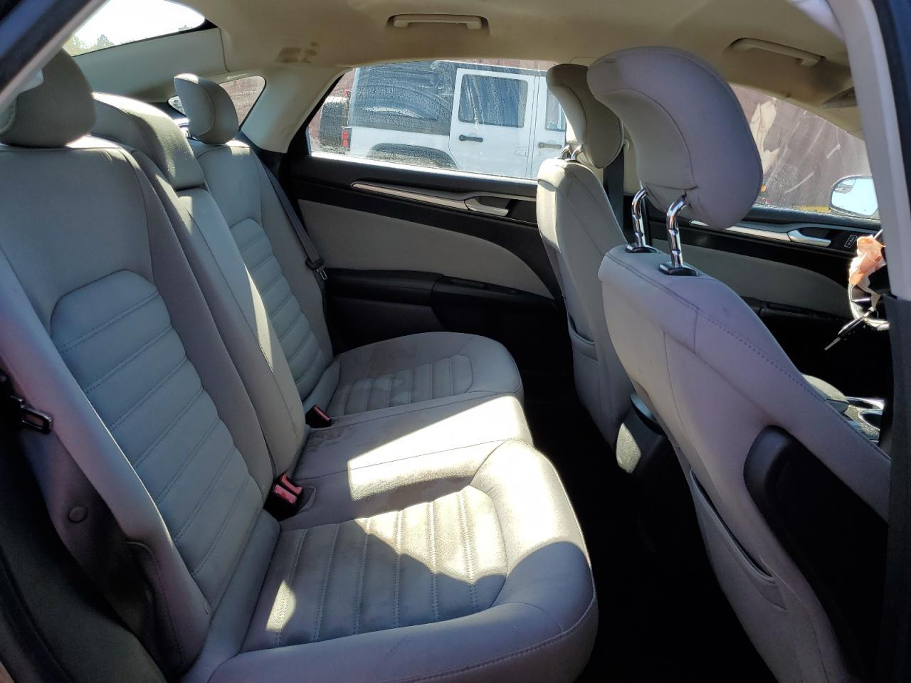 2013 FORD FUSION