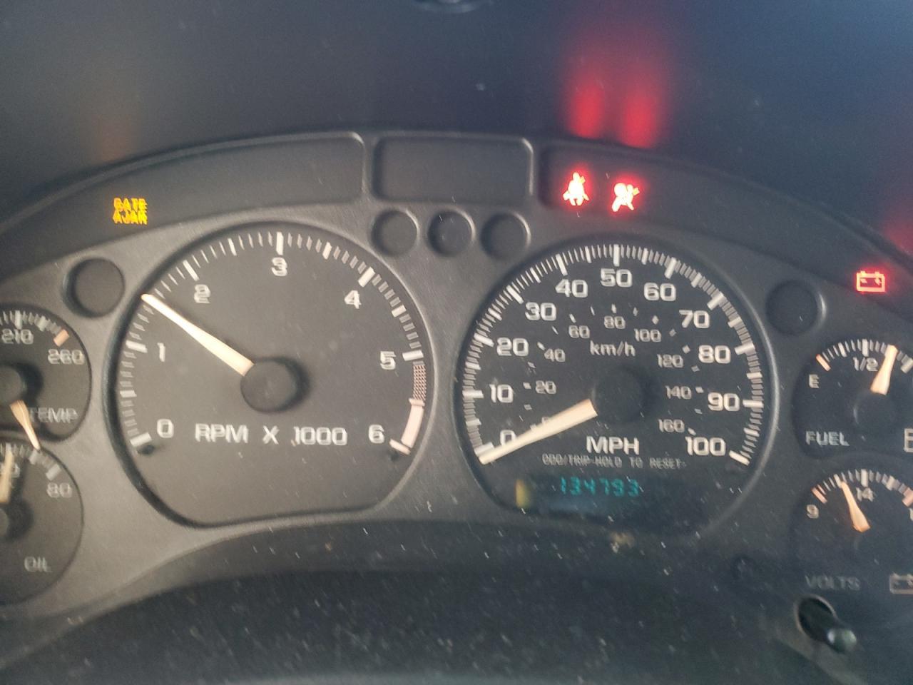 2004 CHEVROLET BLAZER