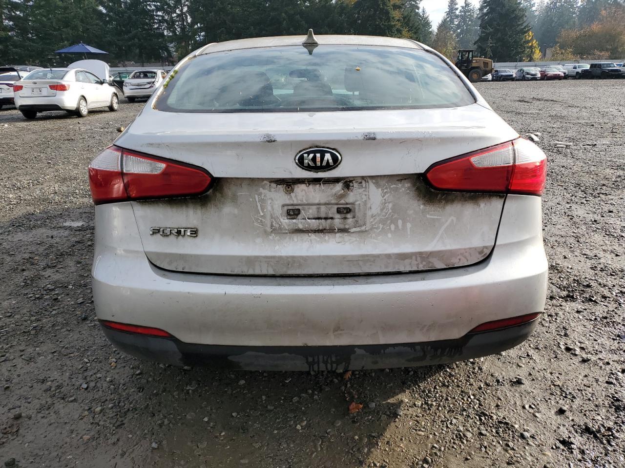 2016 KIA FORTE