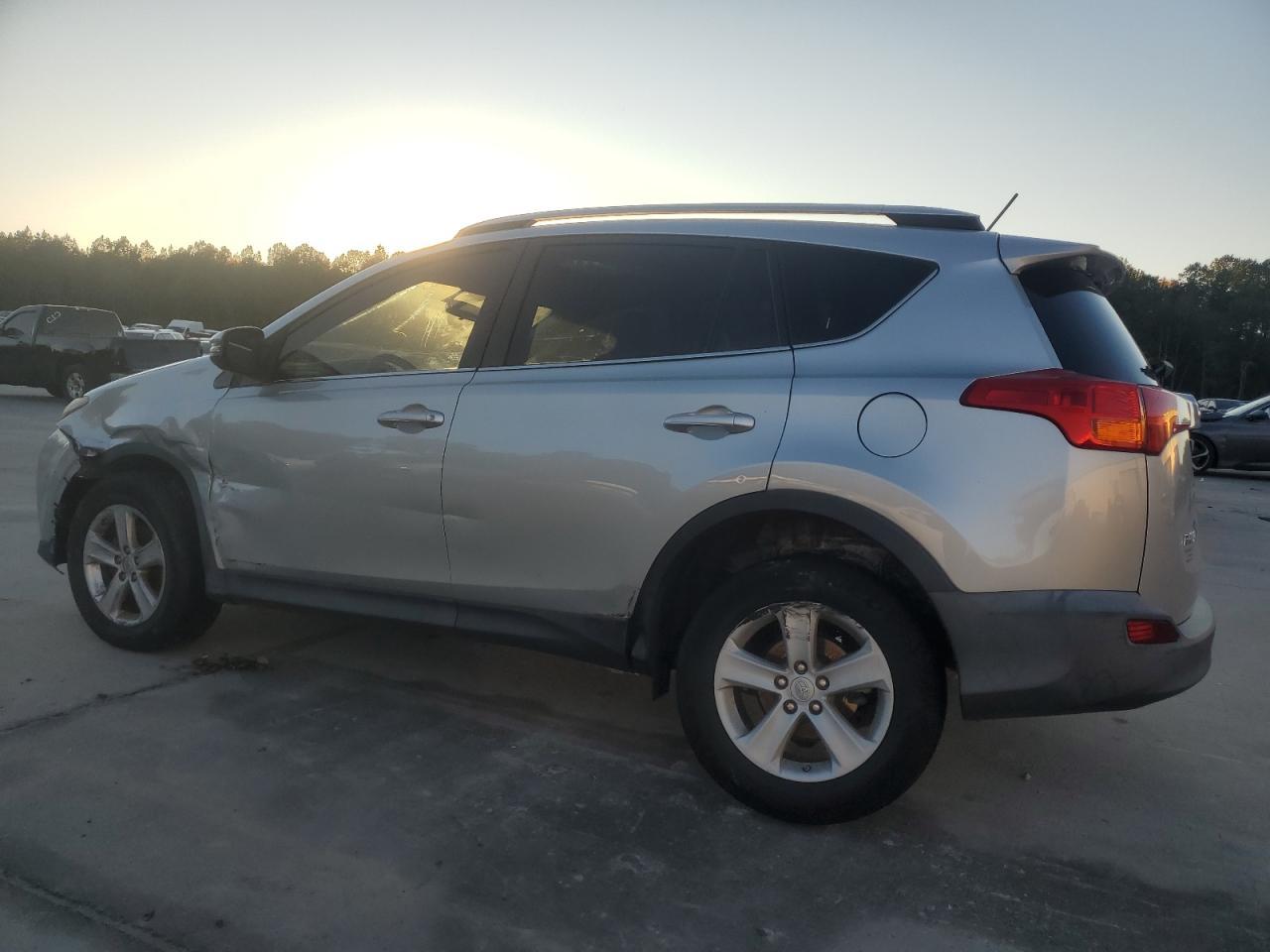 2013 TOYOTA RAV4