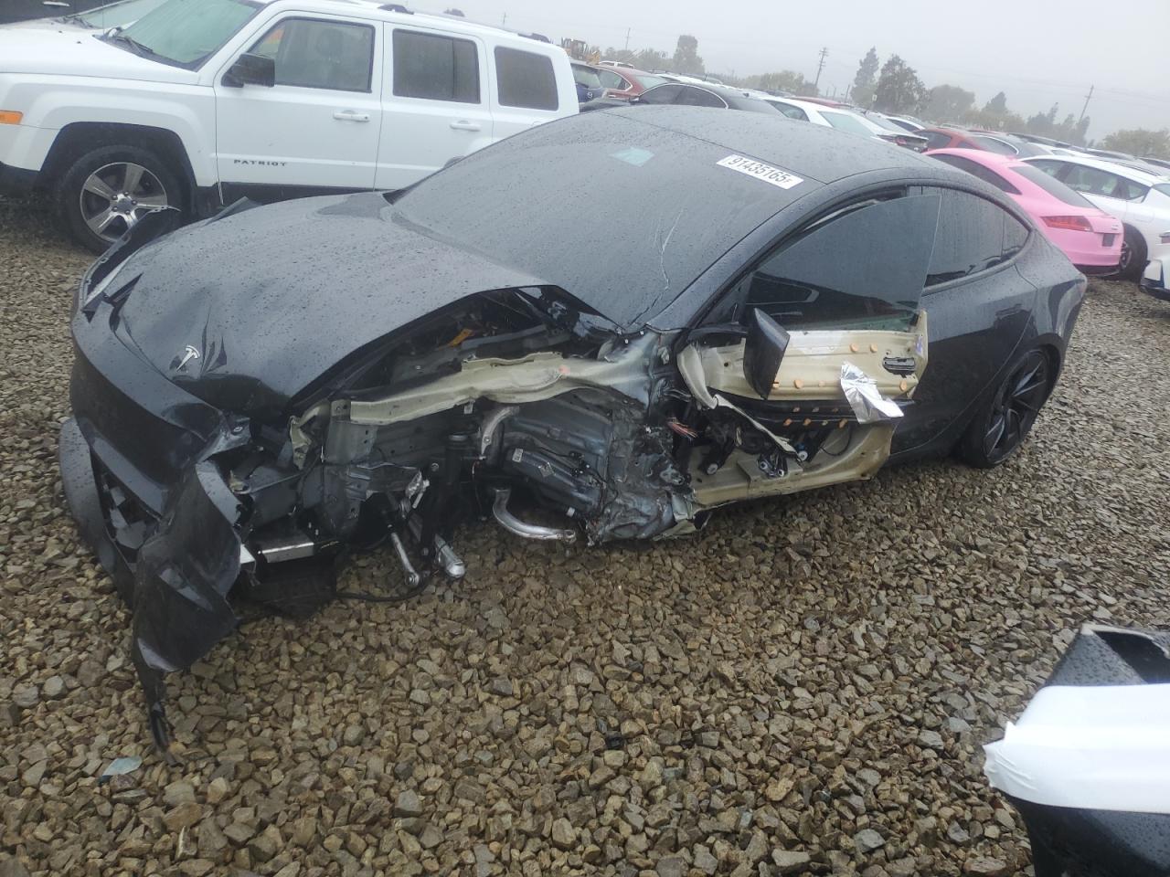 2024 TESLA MODEL 3