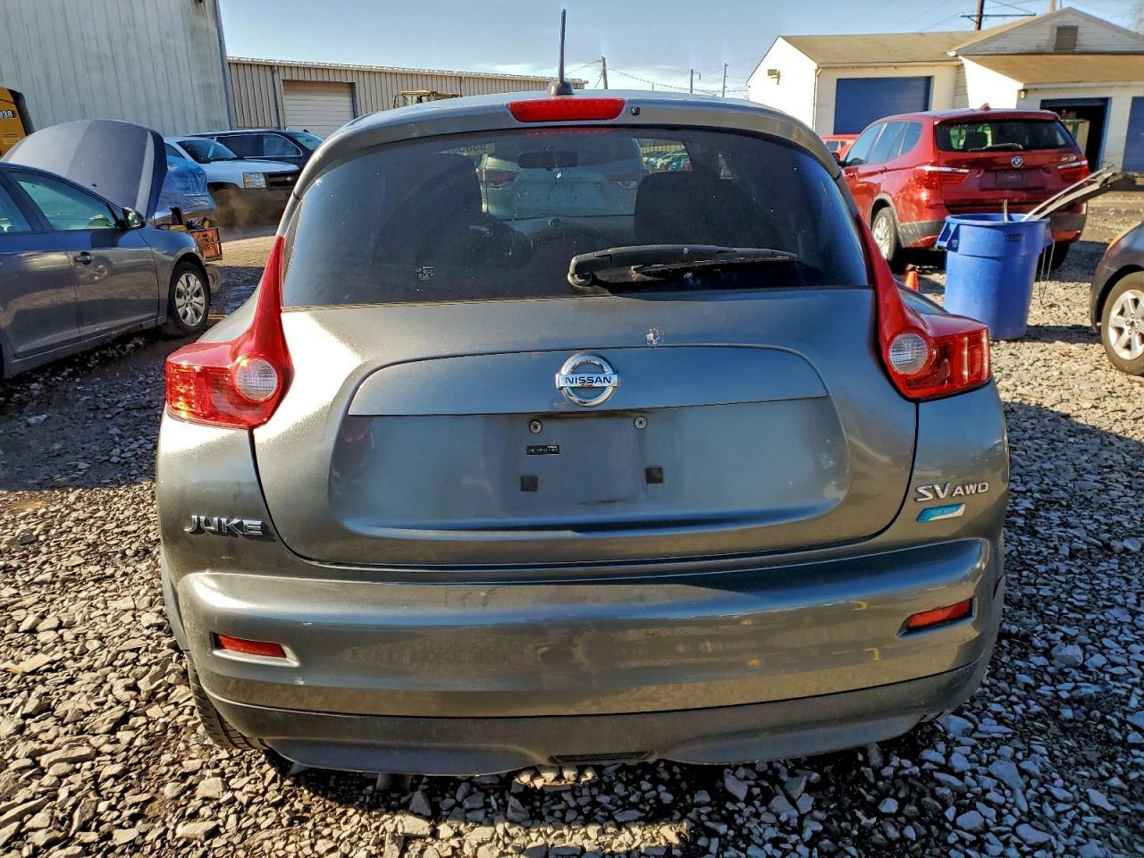 2012 NISSAN Juke