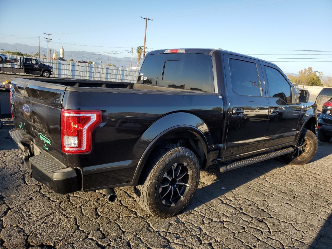 2015 FORD F-150