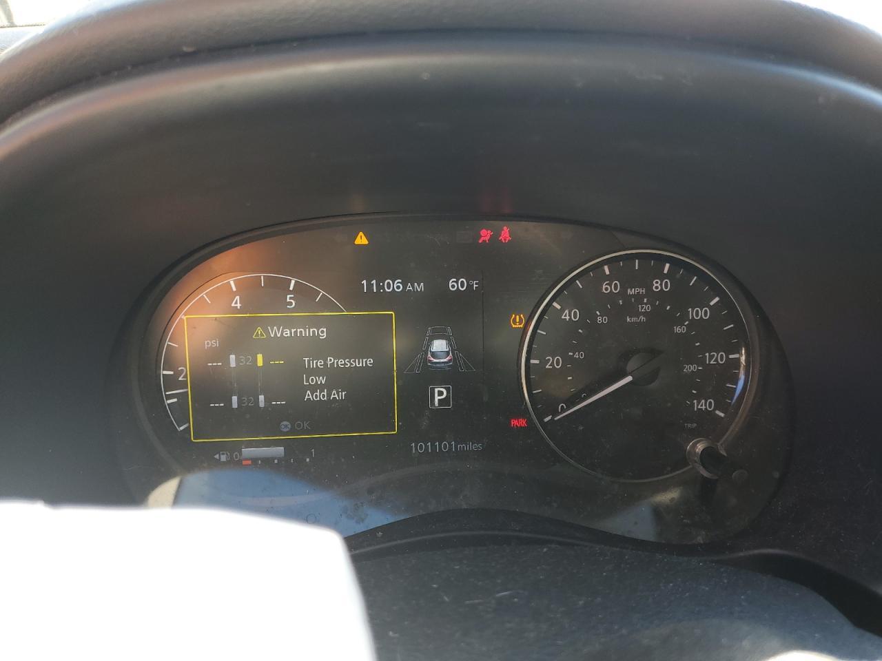 2021 NISSAN KICKS