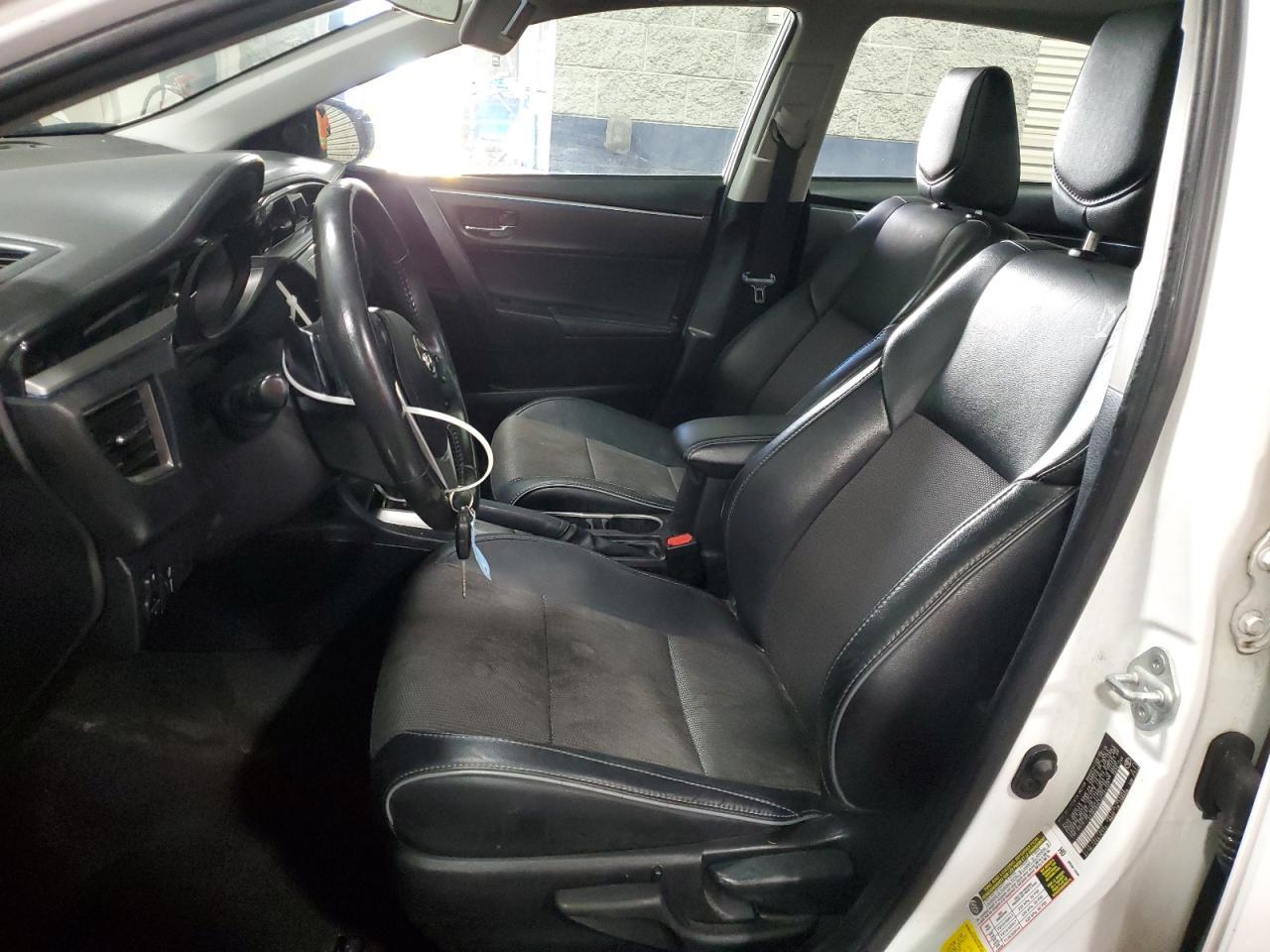 2016 TOYOTA COROLLA