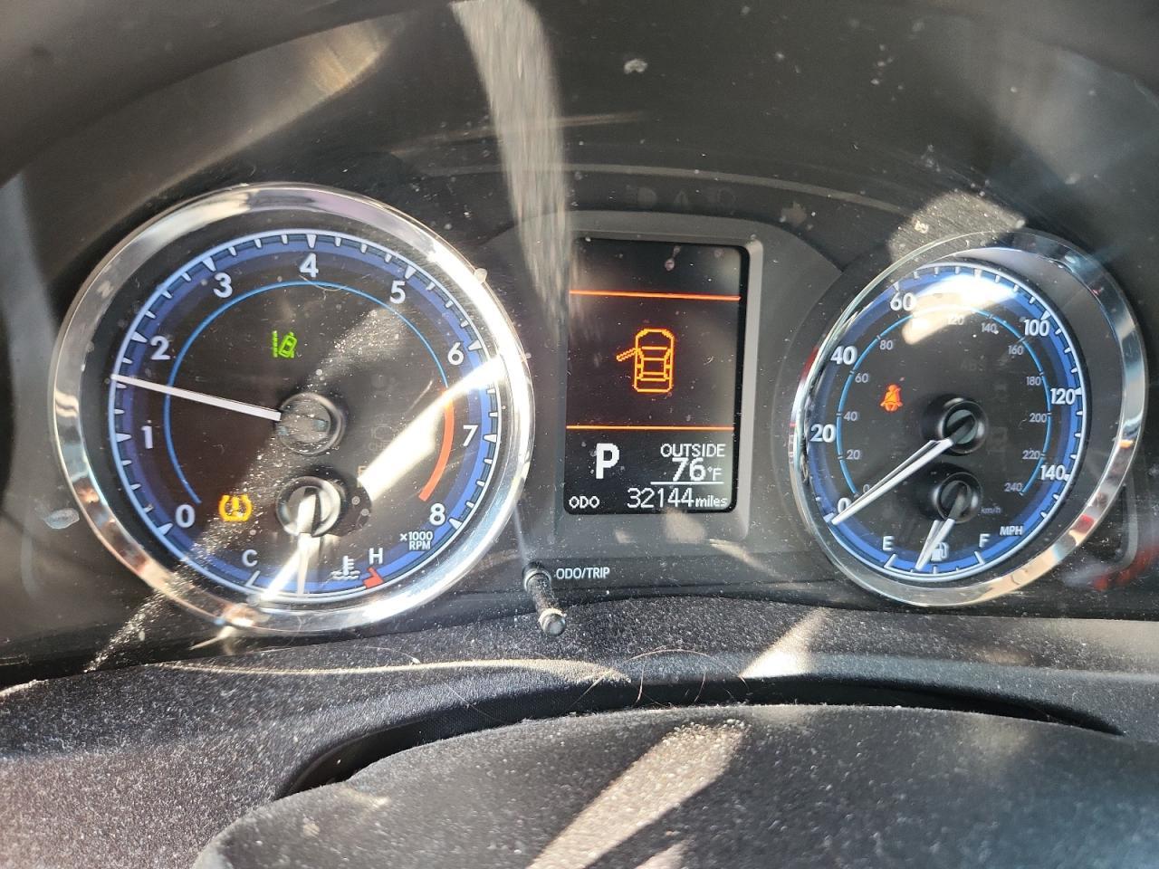 2018 TOYOTA COROLLA