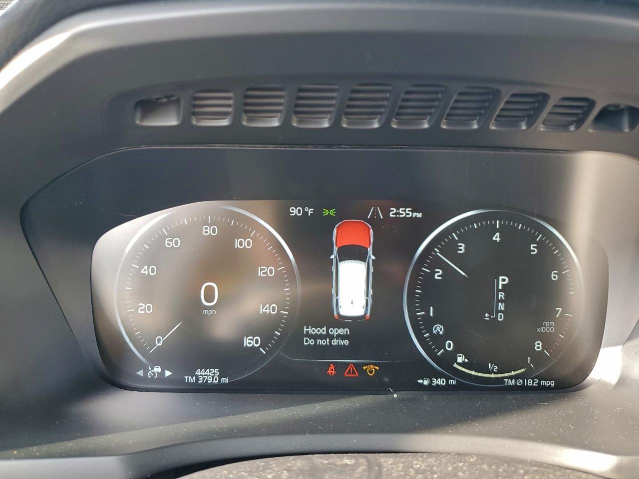 2021 VOLVO XC90