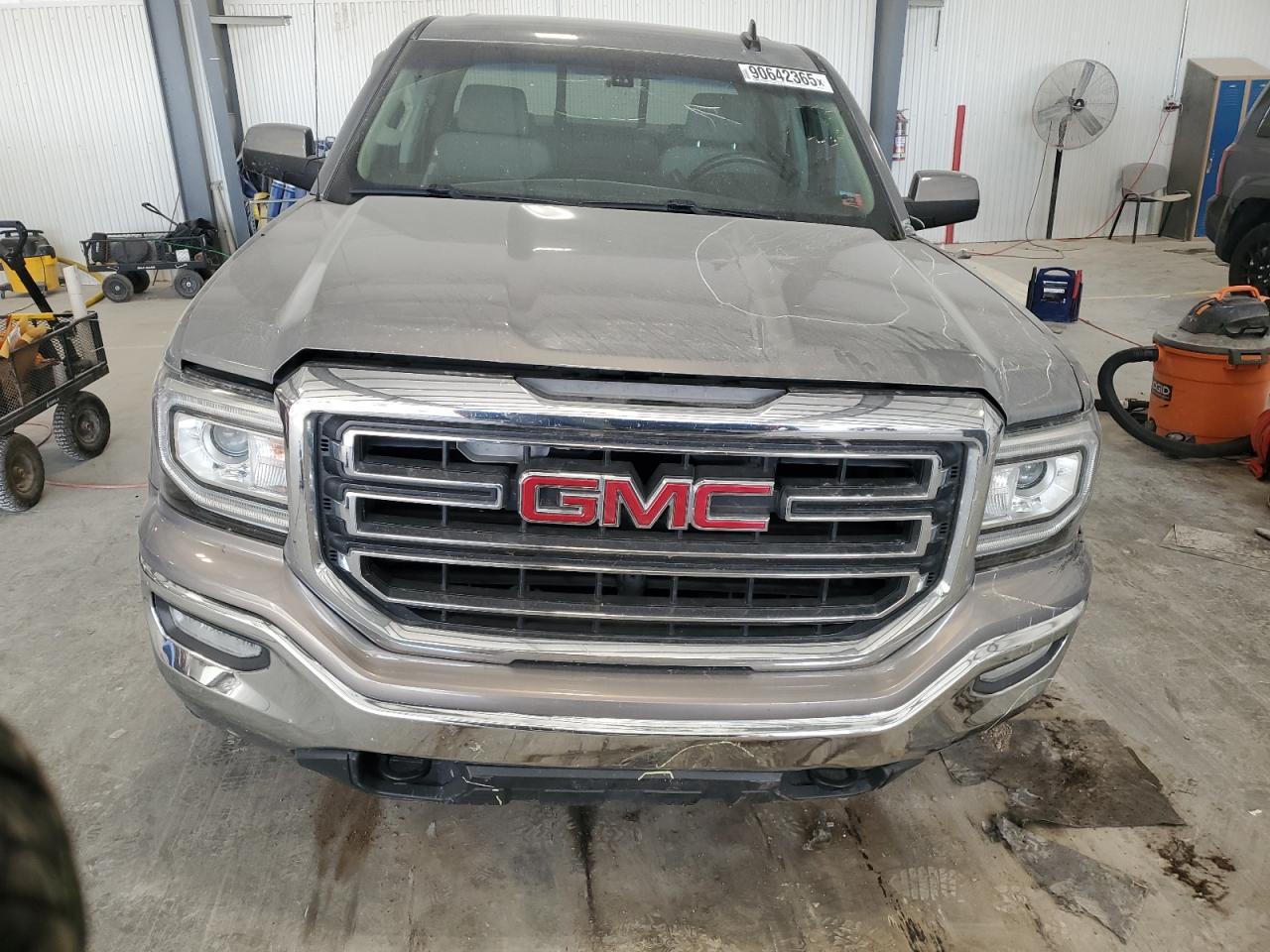2017 GMC Sierra
