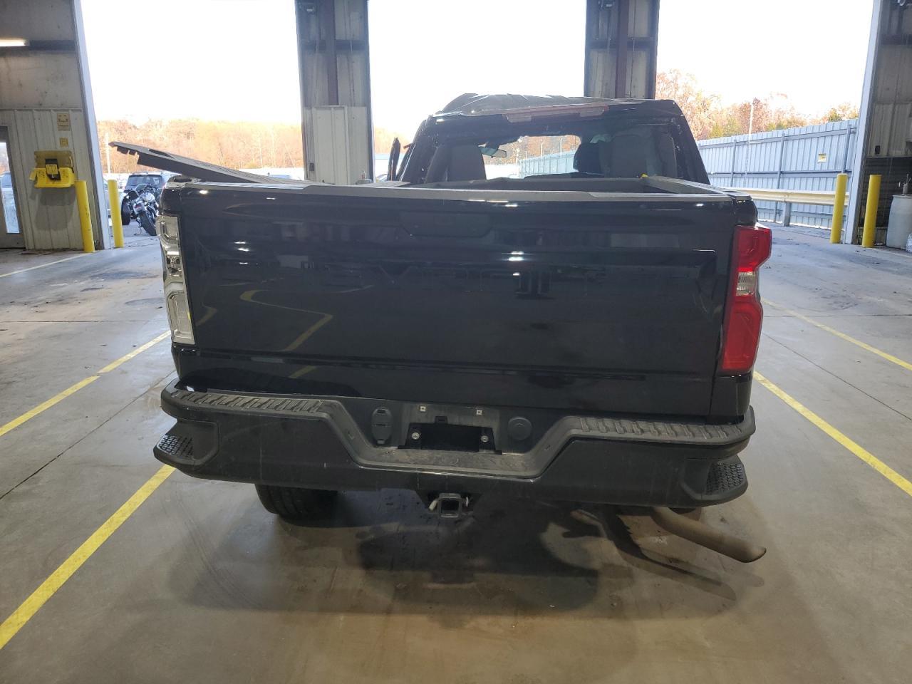 2021 CHEVROLET Silverado