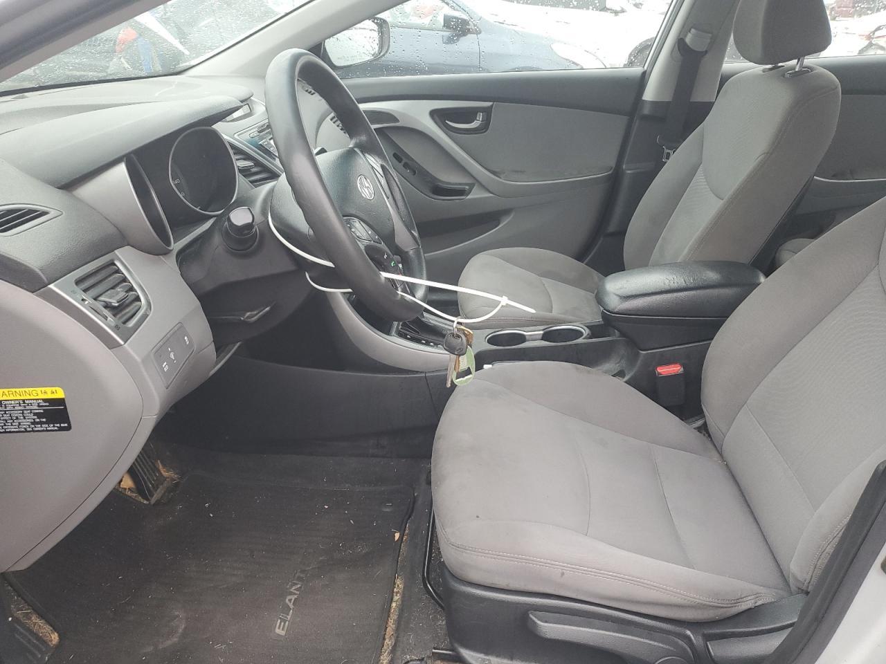 2016 HYUNDAI ELANTRA