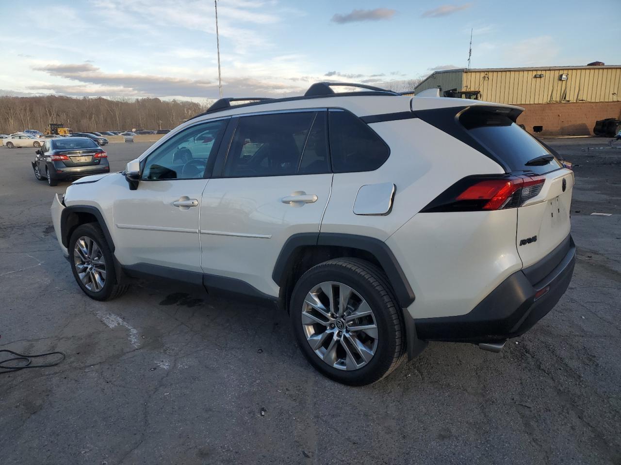 2021 TOYOTA RAV4