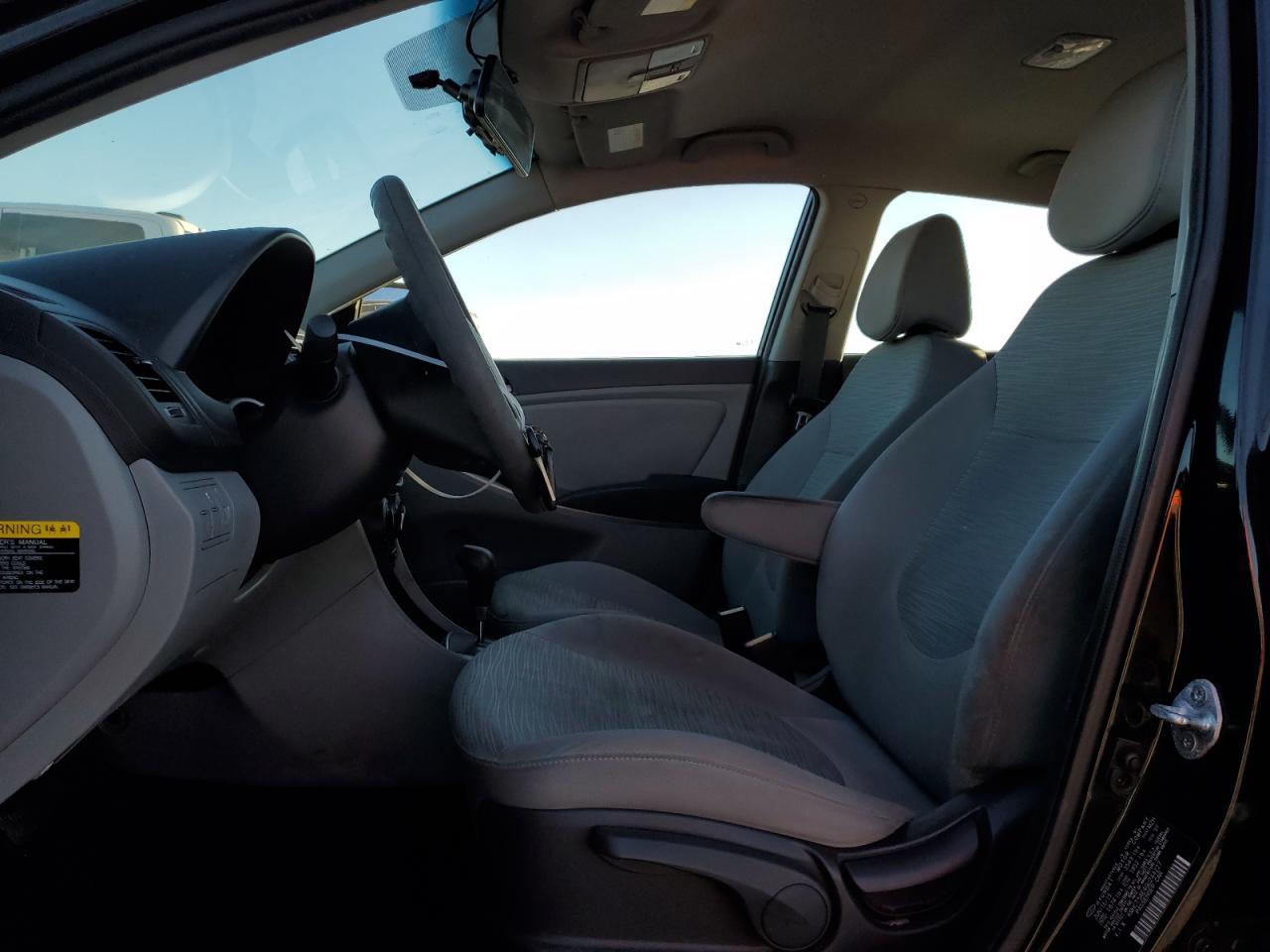 2016 HYUNDAI ACCENT