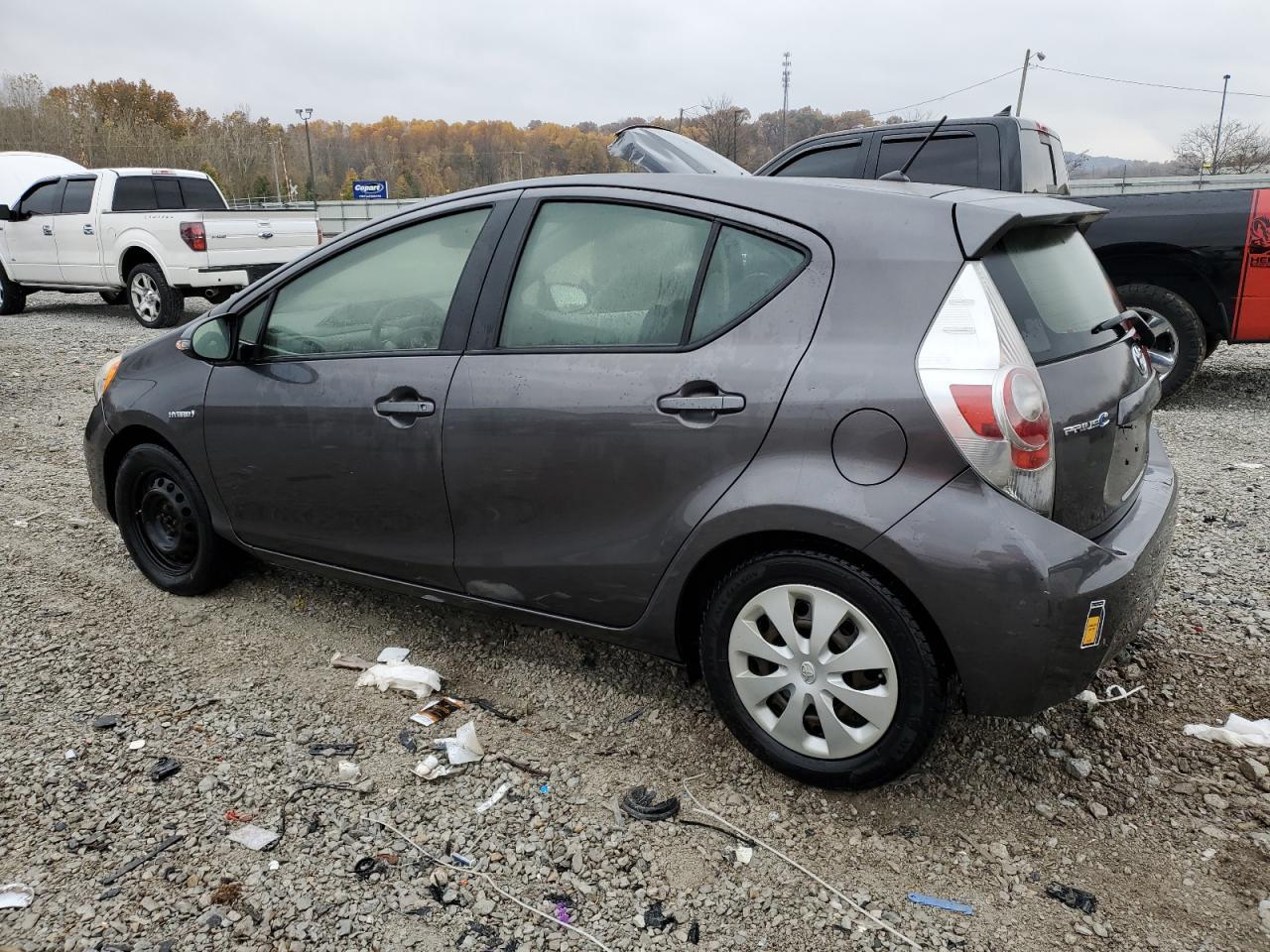 2013 TOYOTA Prius c