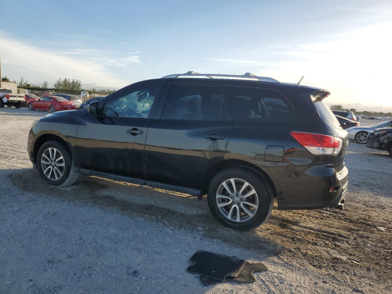 2016 NISSAN PATHFINDER