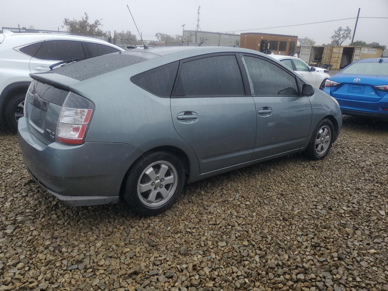 2004 TOYOTA PRIUS