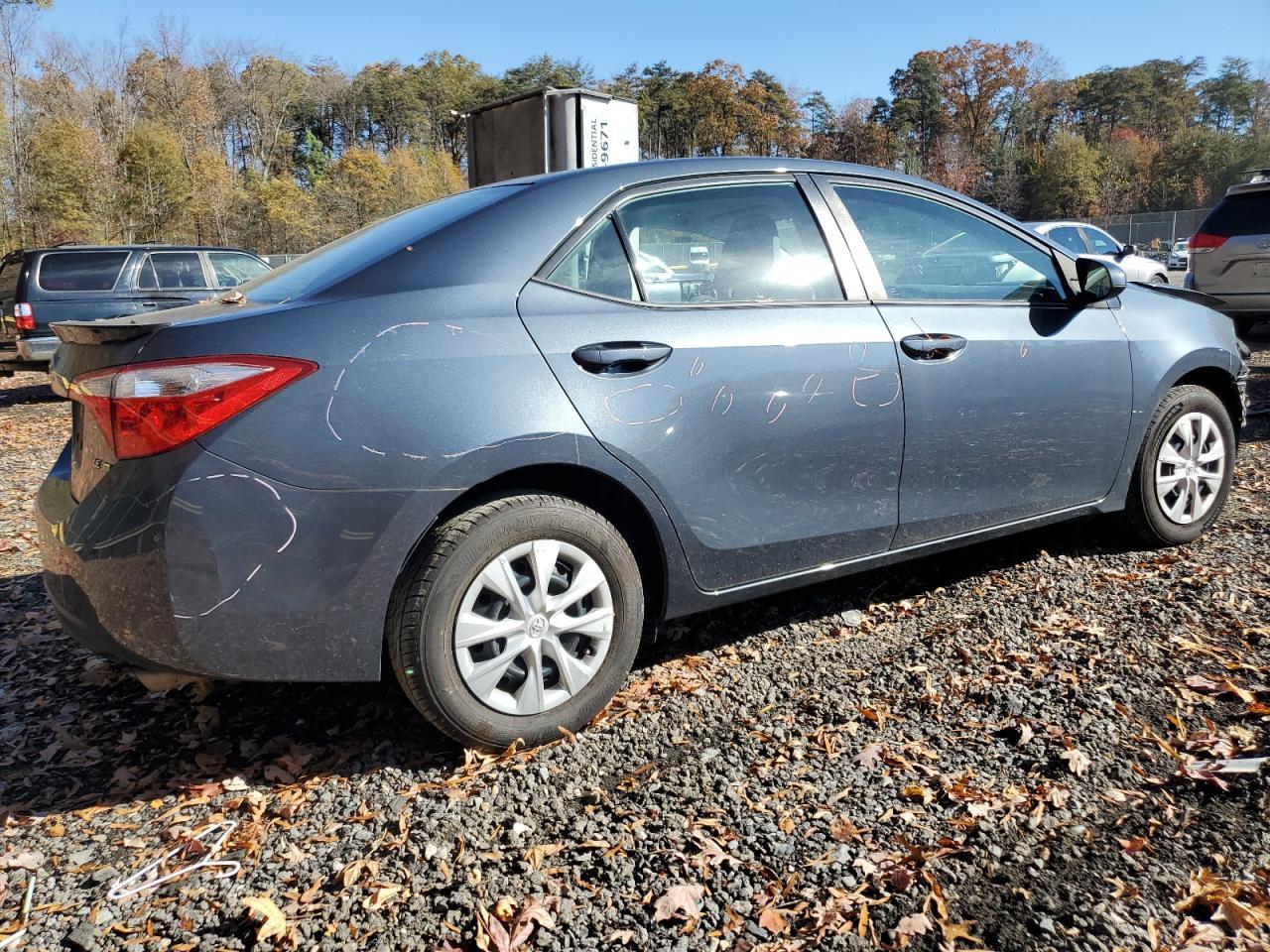 2015 TOYOTA COROLLA