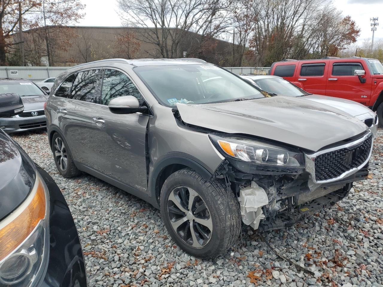 2018 KIA SORENTO