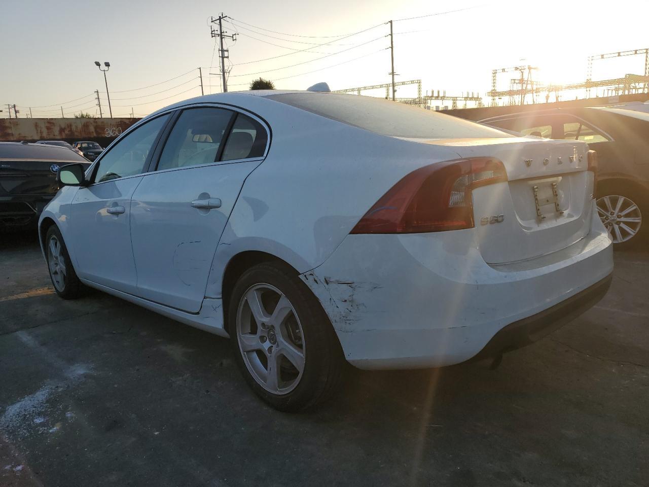 2012 VOLVO S60