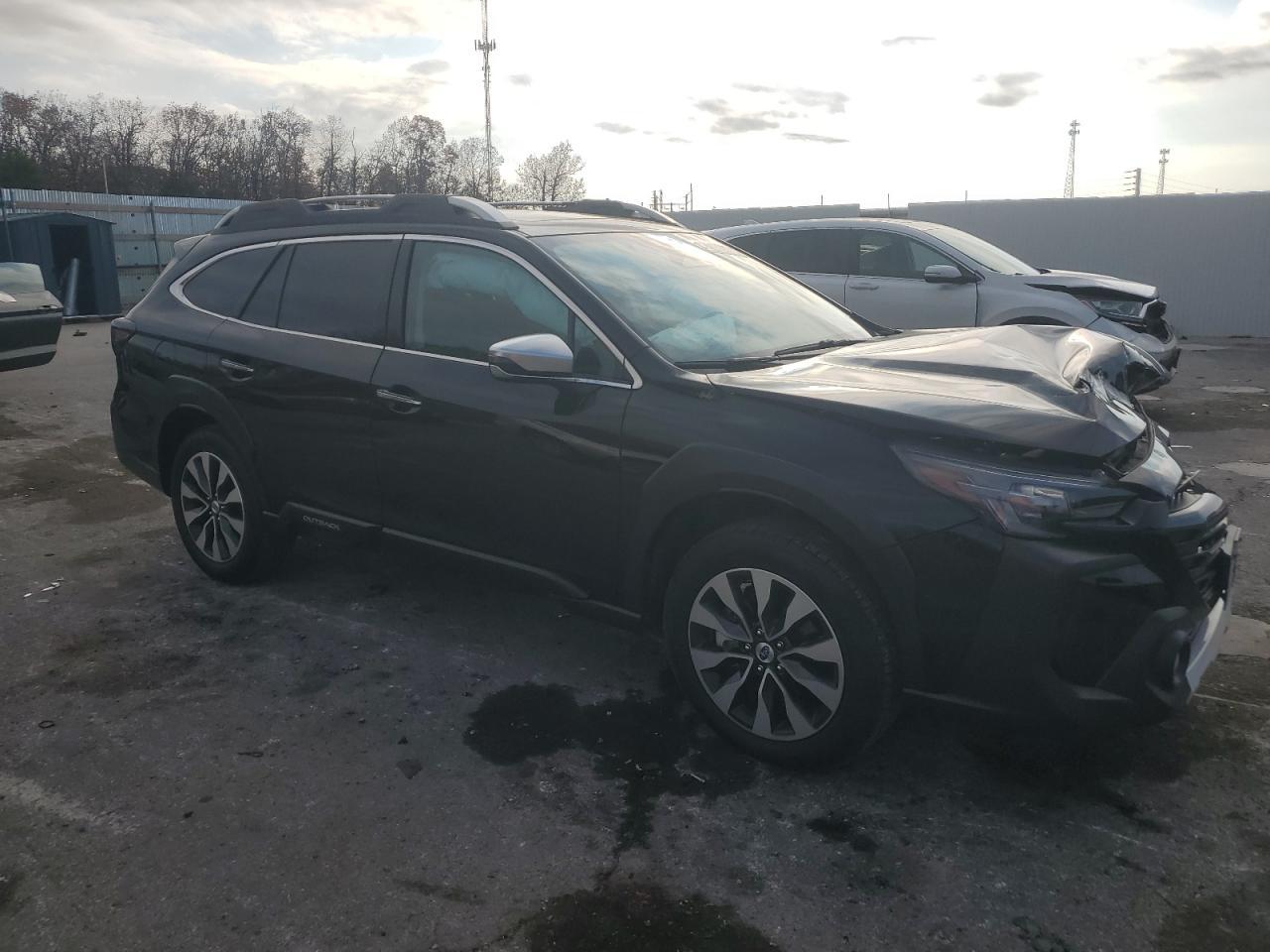 2024 SUBARU Outback
