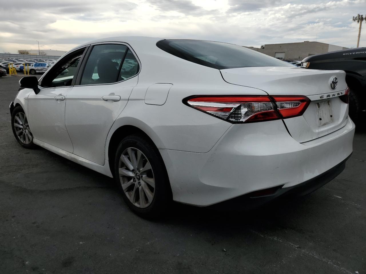 2018 TOYOTA CAMRY