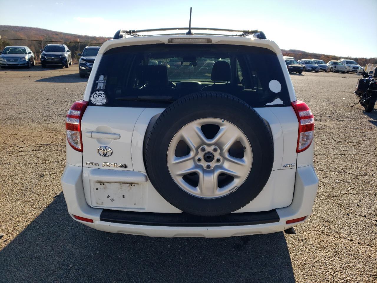 2010 TOYOTA RAV4
