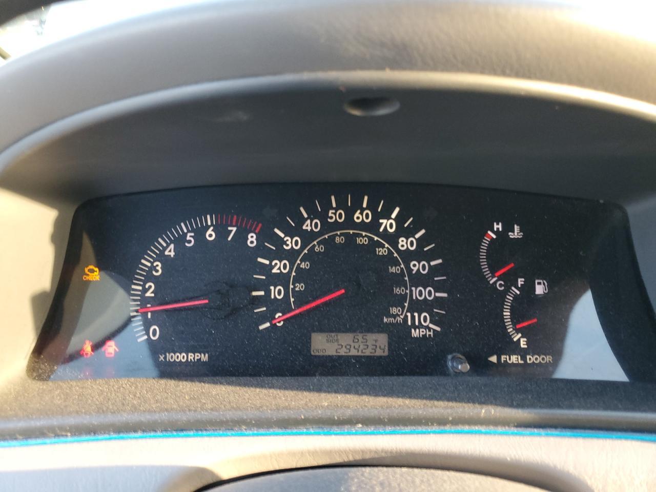 2005 TOYOTA COROLLA