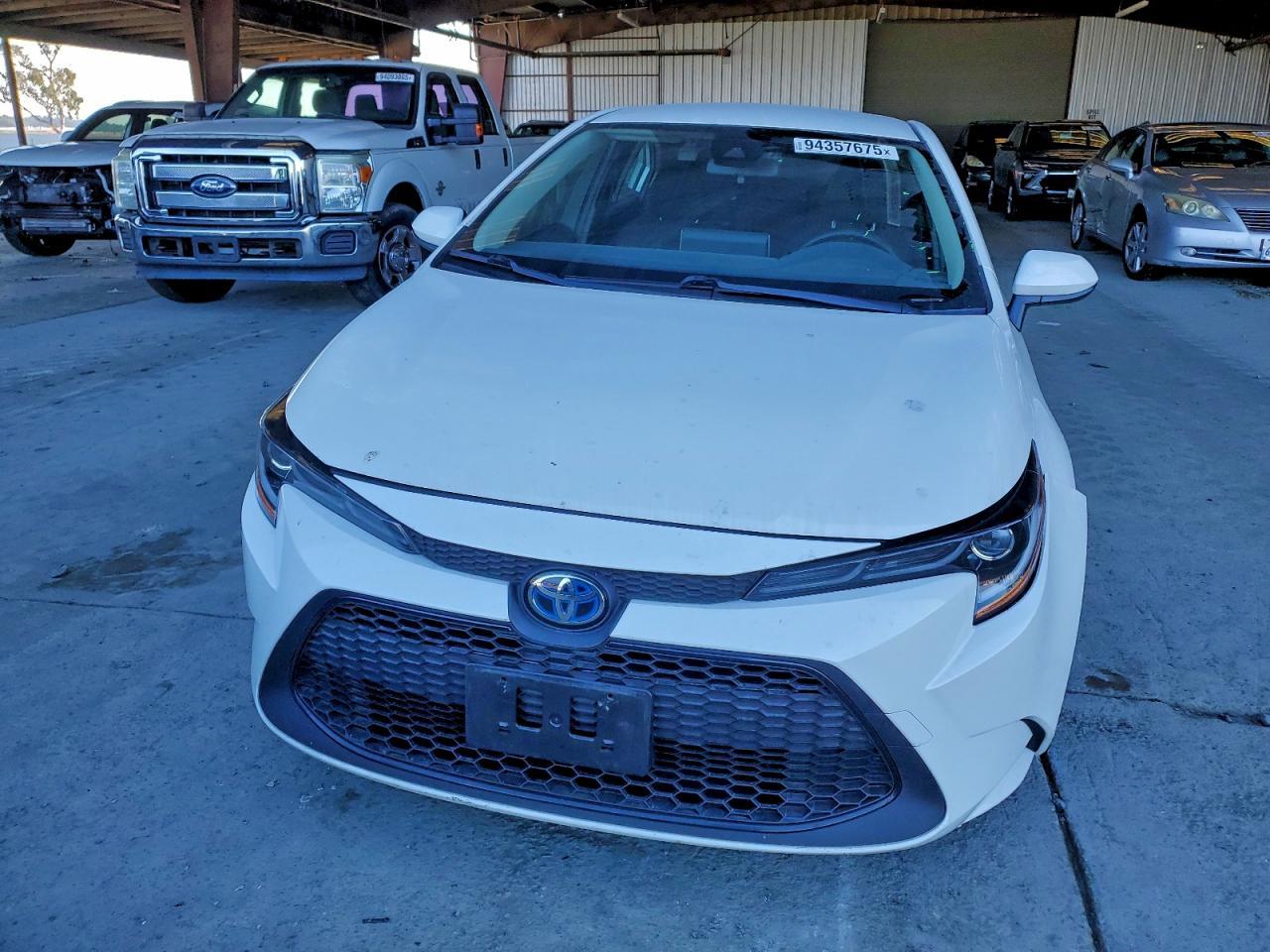 2021 TOYOTA COROLLA