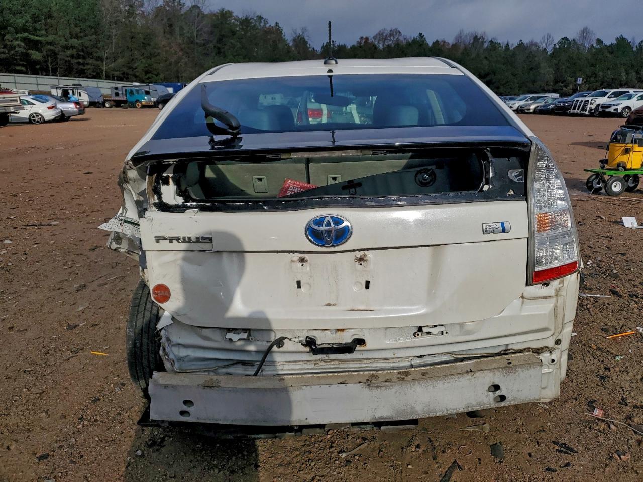 2011 TOYOTA PRIUS